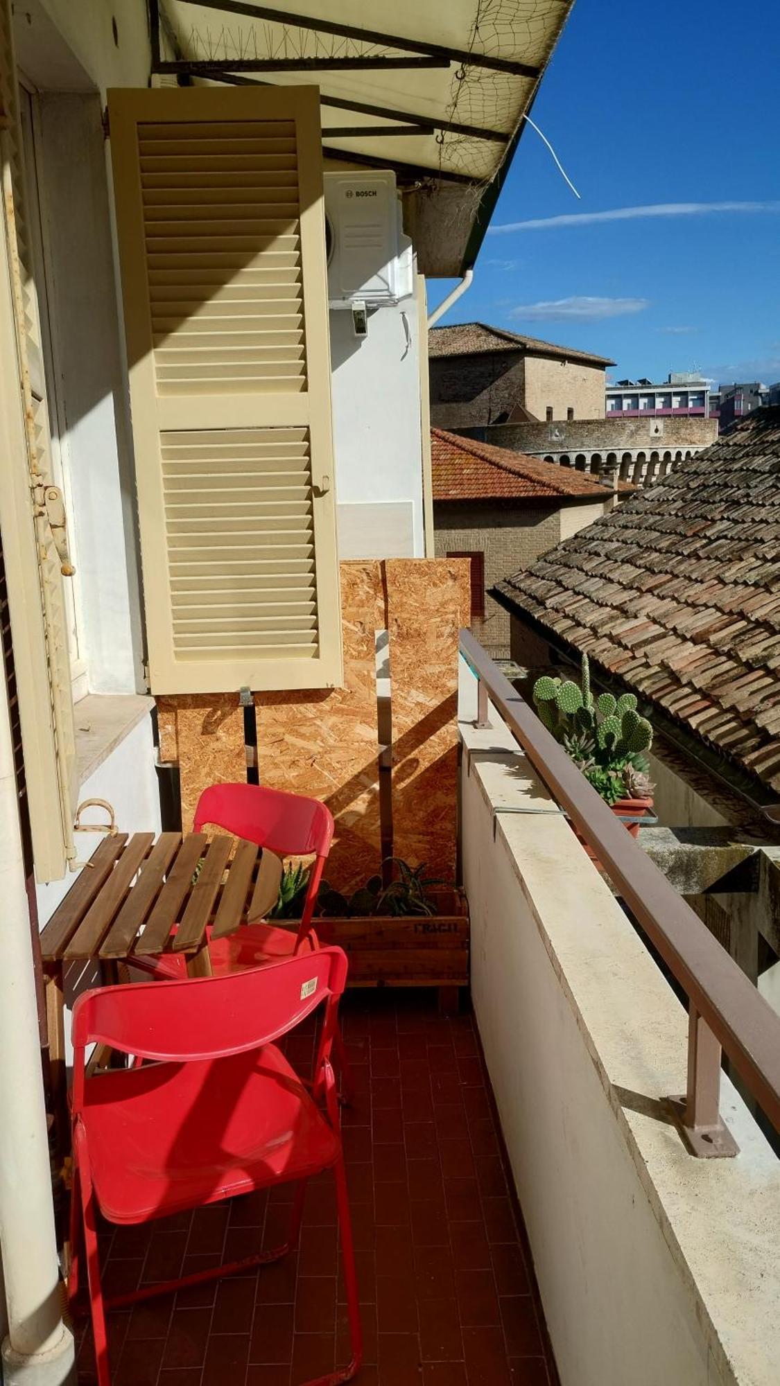 Palazzo Cavalletti - Appartamenti Nel Cuore Di Сенигаллия Экстерьер фото